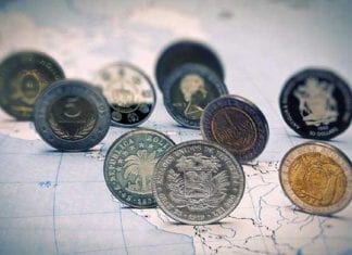 Mayoría de monedas fuertes de América Latina ganó frente al dólar este mes