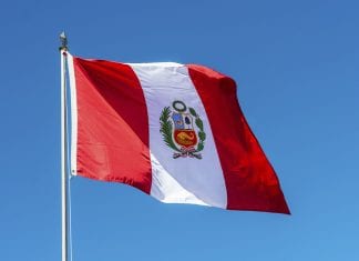 bandera de Perú