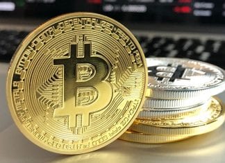 Bitcoin logra máximos de 2018 y Wall Street mantiene racha alcista