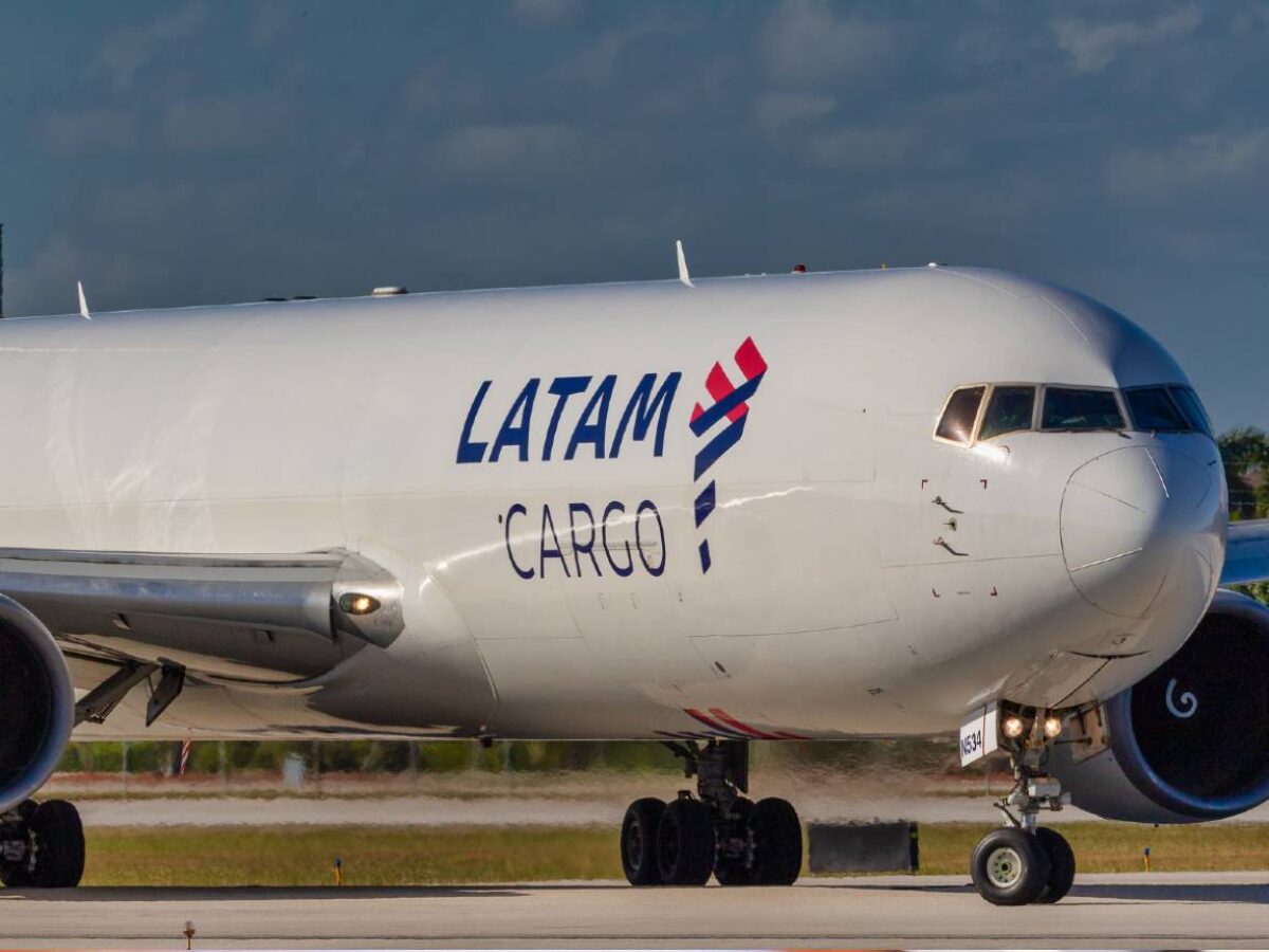 LATAM Cargo aumenta oferta de vuelos en Colombia