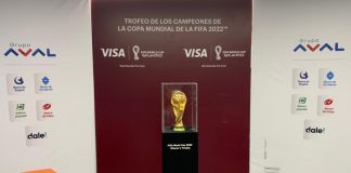 El Trofeo de los Campeones de la Copa Mundial de la FIFA 2022 está en Colombia.