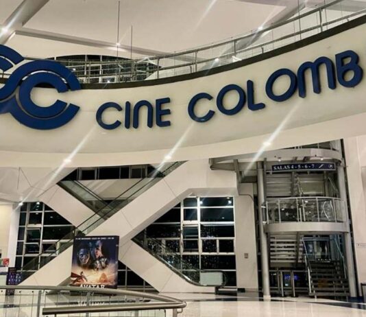 Cine Colombia del centro comercial Oviedo de Medellín