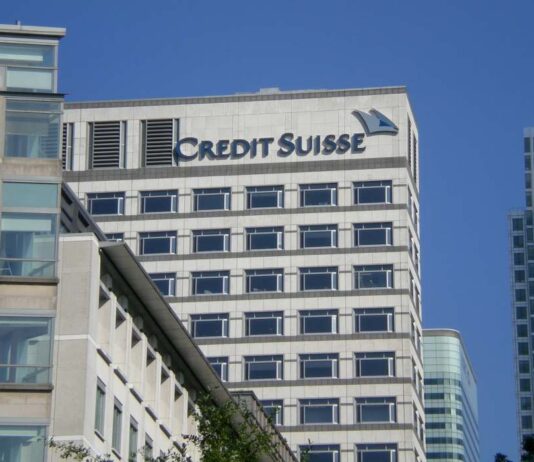 Credit Suisse profundiza crisis tras revés de máximo inversionista árabe