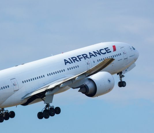 Justicia francesa absuelve a Airbus y a Air France por siniestro del vuelo Río-París de 2009