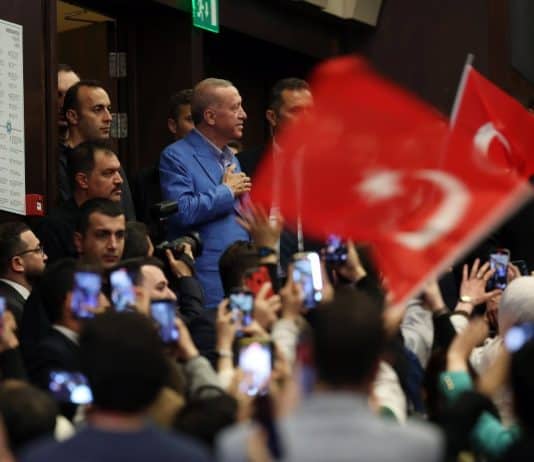 Elecciones en Turquía: Resultados apuntan a segunda vuelta