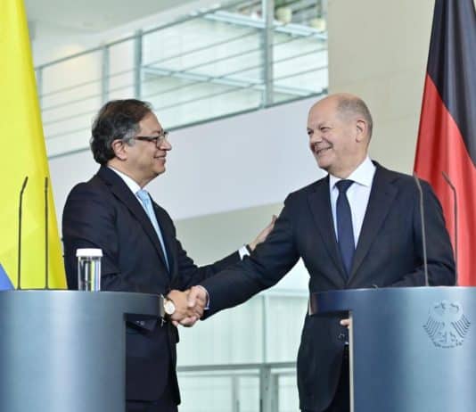 Gustavo Petro y cCanciller Federal de Alemania, Olaf Scholz