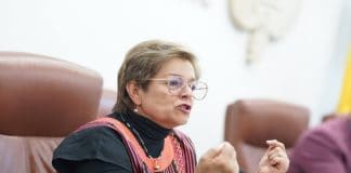 Gloria Inés Ramírez, ministra de Trabajo de Colombia, ante el Congreso