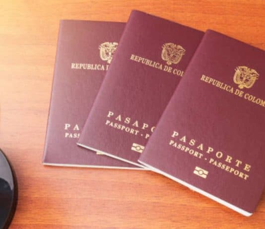 Pasaporte exento en Colombia