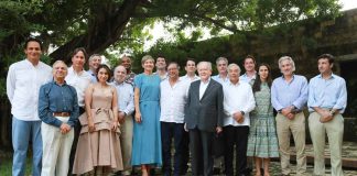 Reunión de Petro y empresarios de Colombia en Cartagena.
