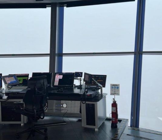Torre de control aeropuerto El Dorado