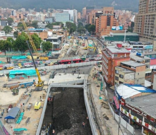 Construcción del intercambiador vial de la calle 72 con Av. Caracas