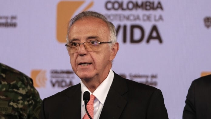 Iván Velásquez, ministro de Defensa de Colombia, presentó su renuncia irrevocable a la cartera