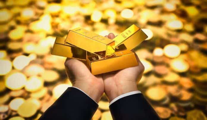 Precio del oro alcanzó su nuevo máximo histórico: superó los US$2.460