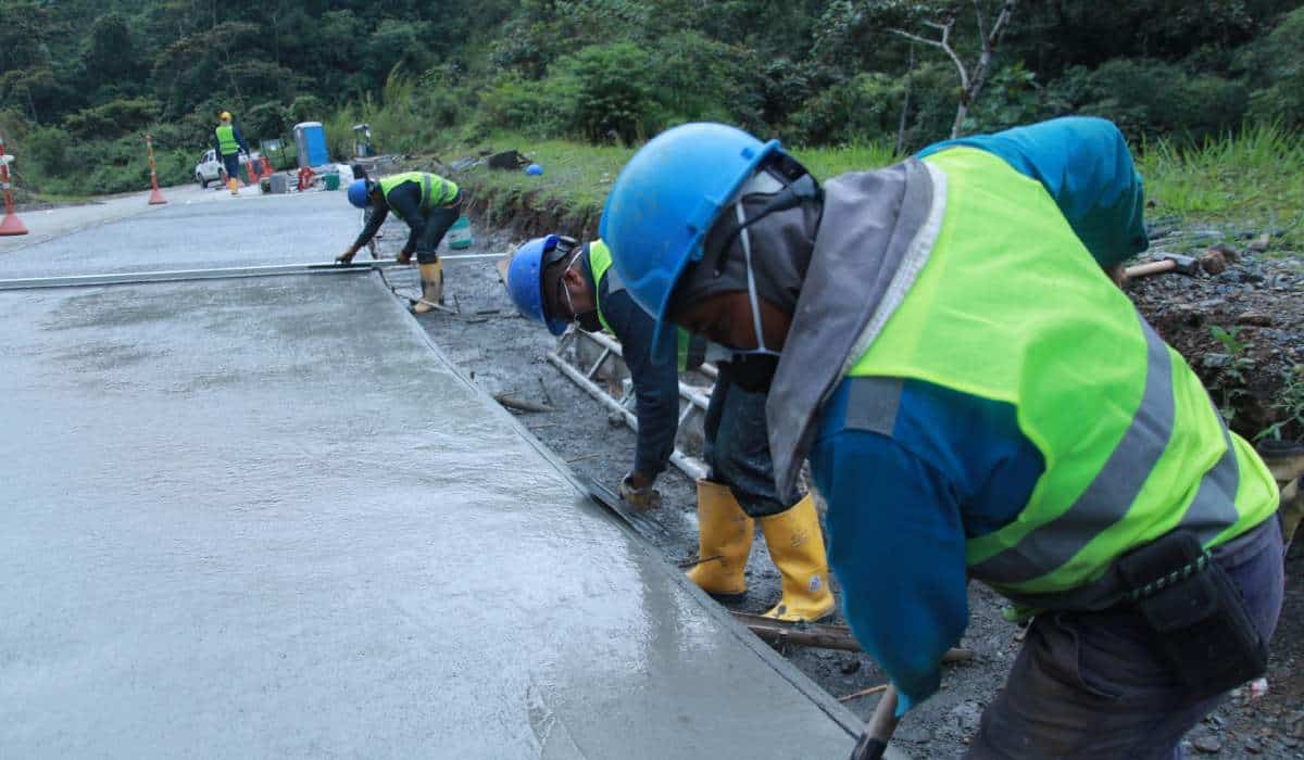 ¿Qué límites tendría el contrato por prestación de servicios en Colombia?