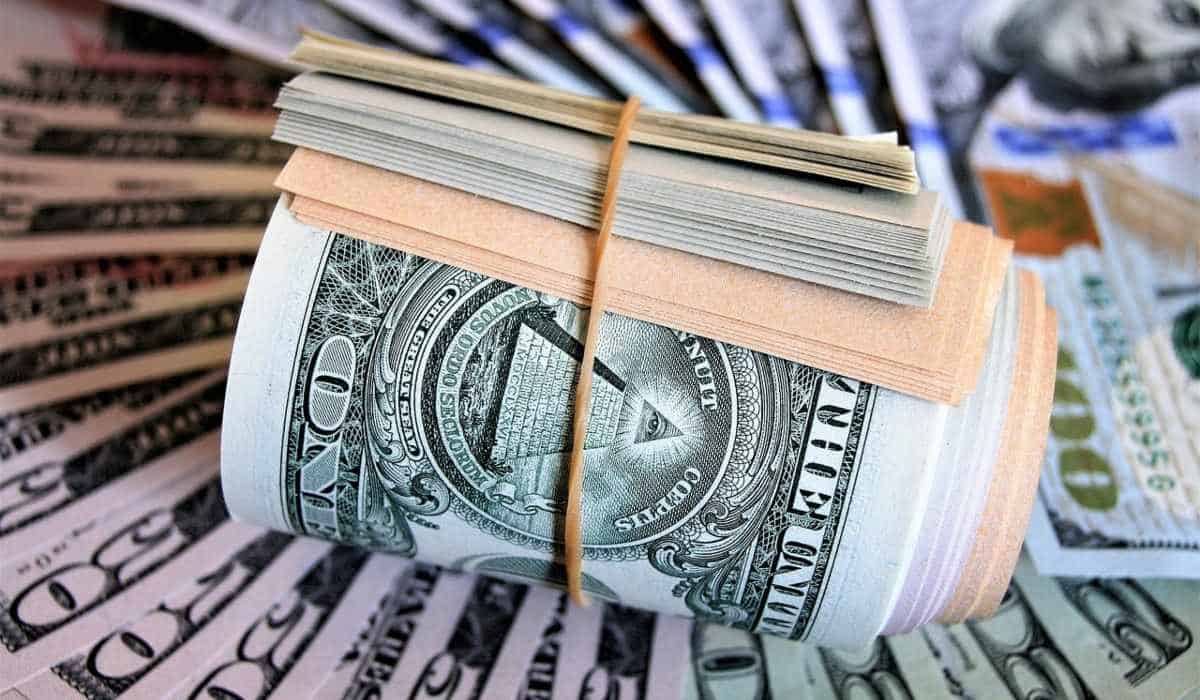 Dólar en Colombia terminó con fuerte alza y se vuelve a acercar a $4.200