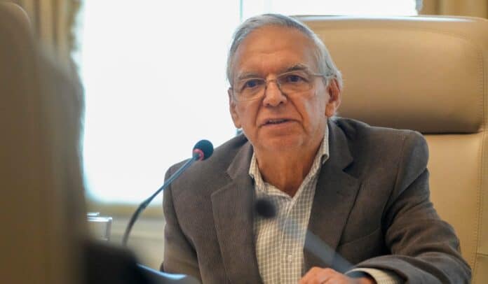 Moción de censura el ministro de Hacienda, Ricardo Bonilla