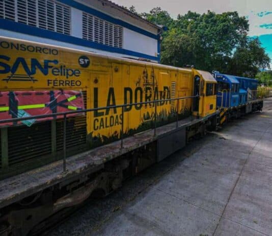 Tren ferrocarriles en Colombia