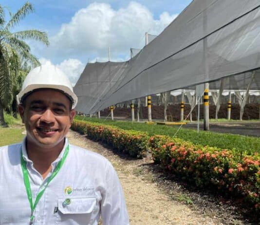 Yesid Hernández, técnico de la planta de biocompost de Palmas del Cesar