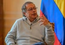 El presidente Gustavo Petro en entrevista con Le Monde