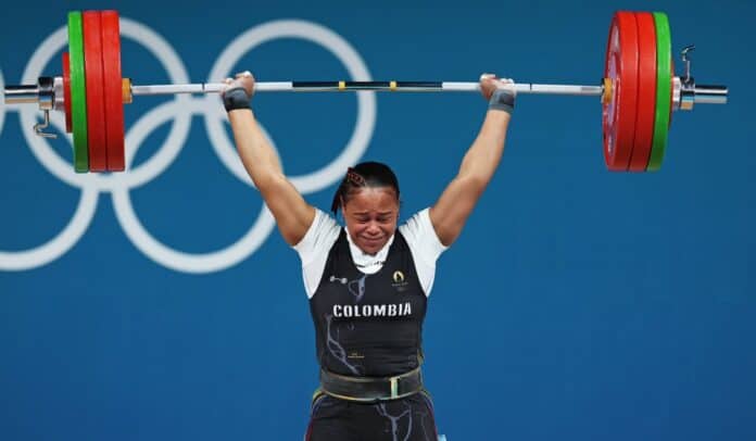 Mari Leivis Sánchez, pesista colombiana gana medalla de plata