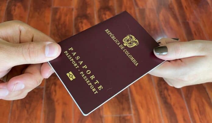 Pasaporte de Colombia