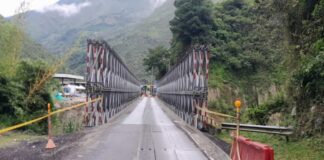 Trabajos de mantenimiento en los puentes metálicos