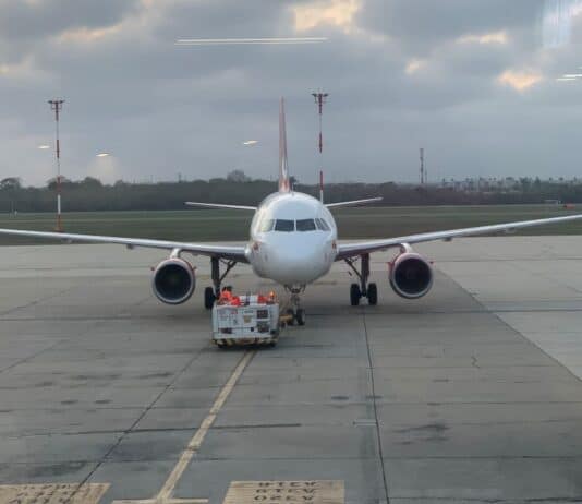 Combustible para aviones en Colombia