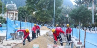 Estaciones de TransMilenio vuelven a operar en el centro.