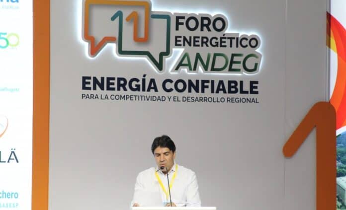 Falta de quórum en la CREG genera fuga de inversión de $3 billones por incertidumbre: Andeg