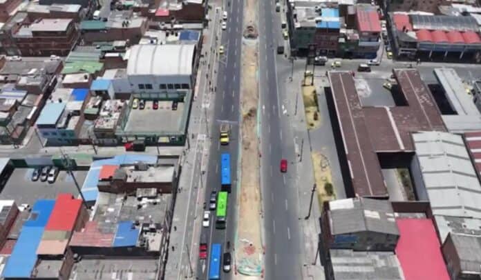 Esto son los desvíos en la Av Villavicencio por la construcción del Metro de Bogotá