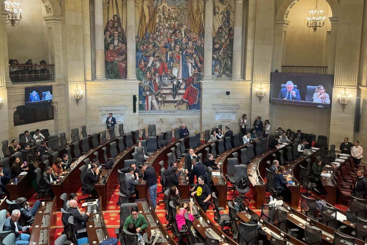 Comisiones económicas el Congreso levantan debate tras no lograr quórum para debatir Presupuesto