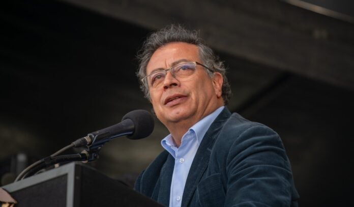 Presidente Gustavo Petro en un discurso en la Plaza de Bolívar