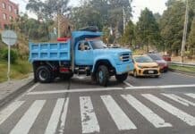 Paro de camioneros en Bogotá