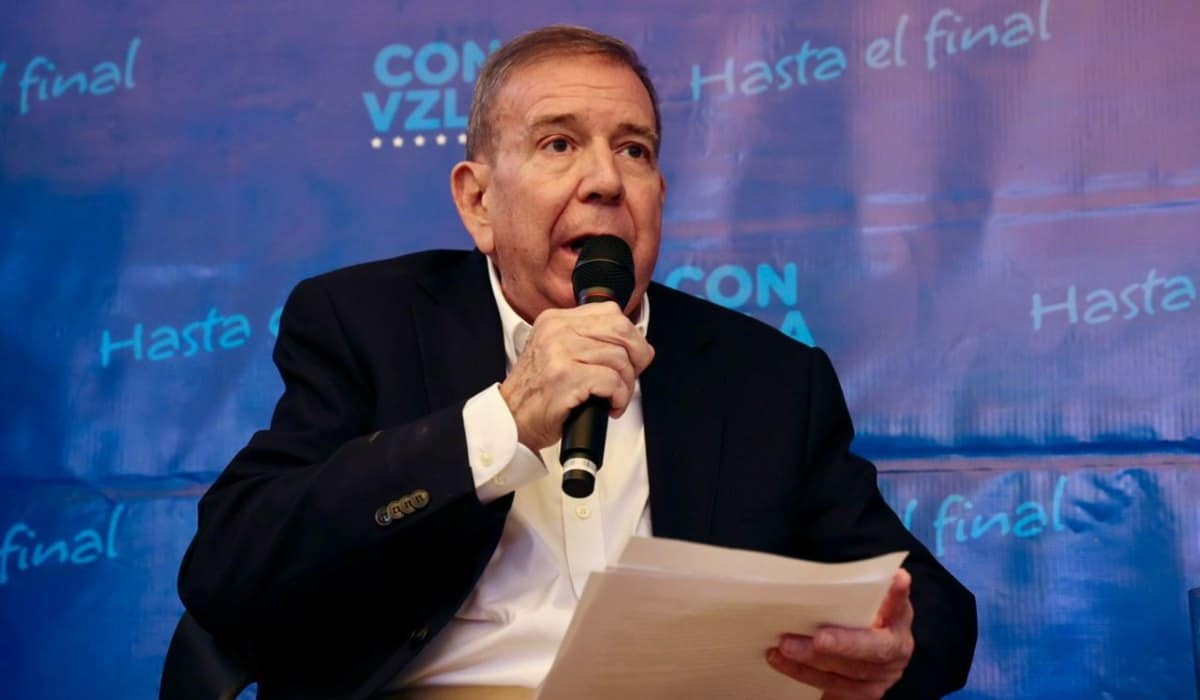 Edmundo González, excandidato presidencial de Venezuela, viajó a España tras recibir asilo político