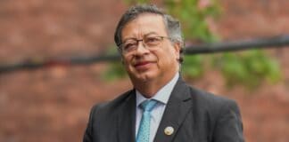 Gustavo Petro llega a Brasil para la Cumbre del G20 y un posible encuentro con Lula