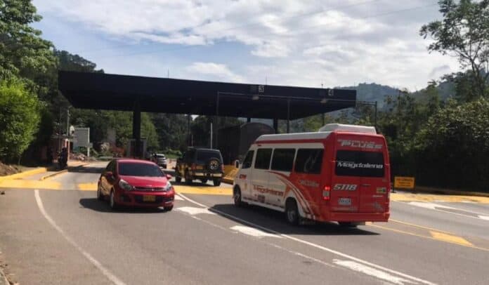 Peaje Rionegro en Santander