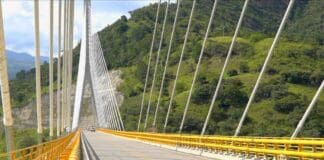 Puente Hisgaura en la vía Curos - Málaga, en Santander