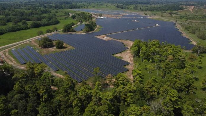 Ecopetrol inauguró la Granja Solar La Cira Infantas en Santander