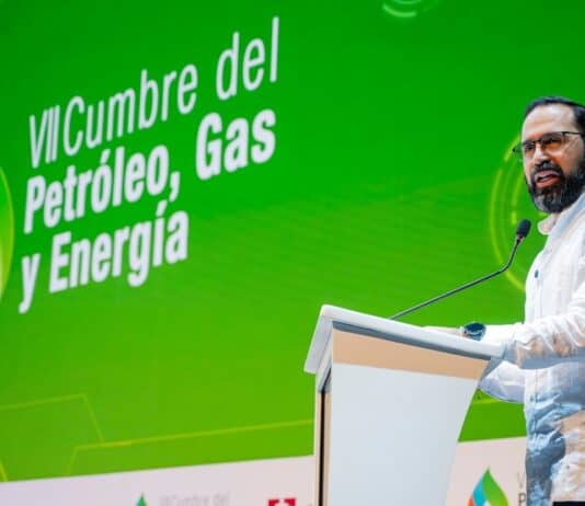 Colombia suspende exportaciones de energía a Ecuador