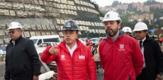 Carlos Fernando Galán en las obras de la Av. Boyacá con calle 127