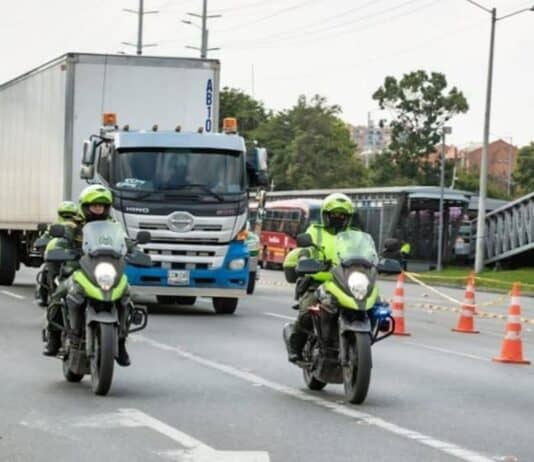 Balance por emergencia en la Autopista Norte.