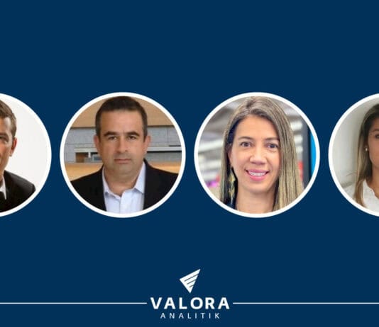 Pablo Montoya Dávila y Julio Hincapié Mejía, gerentes generales retail; Ana María Lopera Díaz, nueva gerente de Mercadeo y Vivian Lucía de La Pava, nueva gerente de Recursos Humanos de Almacenes Éxito