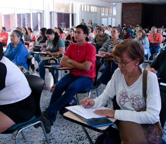 semana laboral en Colombia