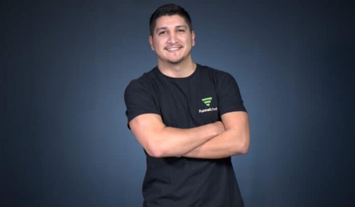 Alejandro Sánchez, CEO & Founder de Funnelchat