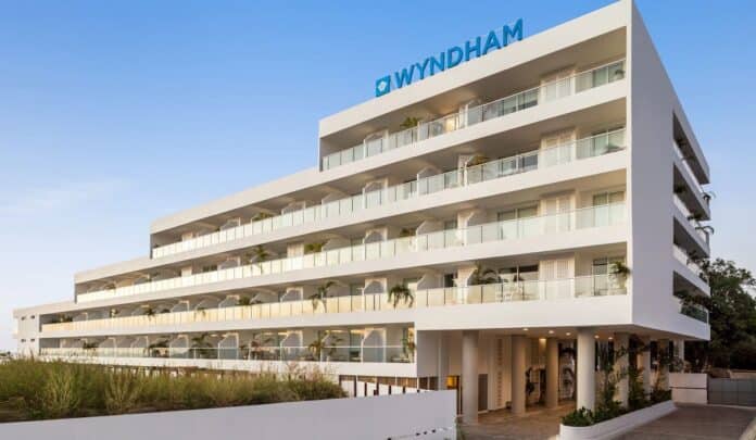 Wyndham Santa Marta Aluna Beach Club