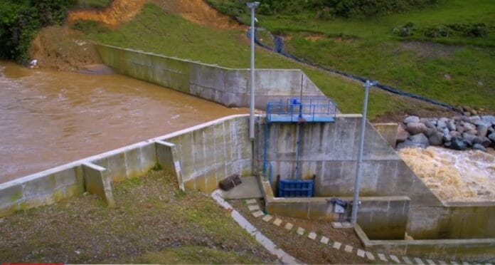 ¿Cómo las pequeñas centrales hidroeléctricas dan estabilidad al sistema energético colombiano