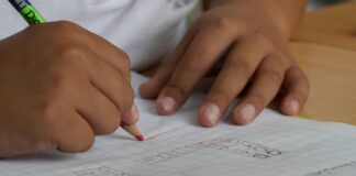 ¿Cuándo inicia el calendario escolar en Colombia?