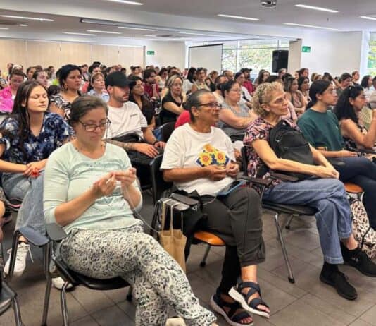 Asamblea de copropietarios en Colombia