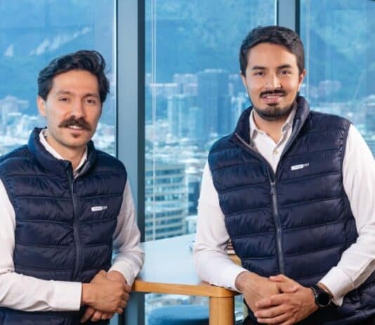 Charlie Correa y David Susa, cofundadores de MejorCDT. Imagen: Cortesía MejorCDT