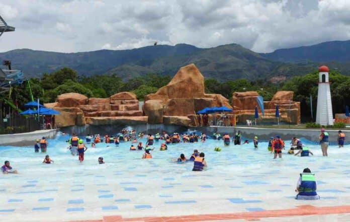 Parque acuático Cafam Melgar: Entradas desde $12.400